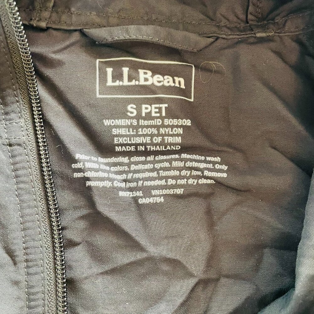 L.L. Bean Mountain Classic Anorak - Picture 3 of 4